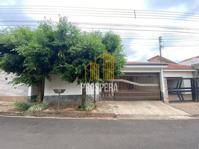 #84 - Casa para Venda em Catanduva - SP