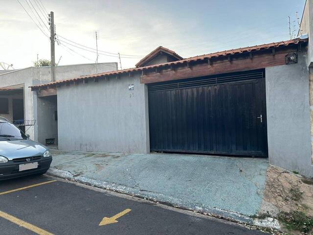 #86 - Casa para Venda em Catanduva - SP - 1