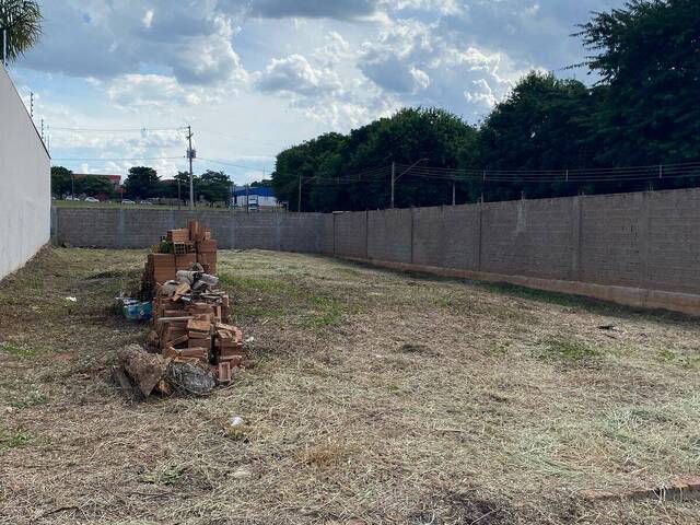 #109 - Terreno para Venda em Catanduva - SP - 1